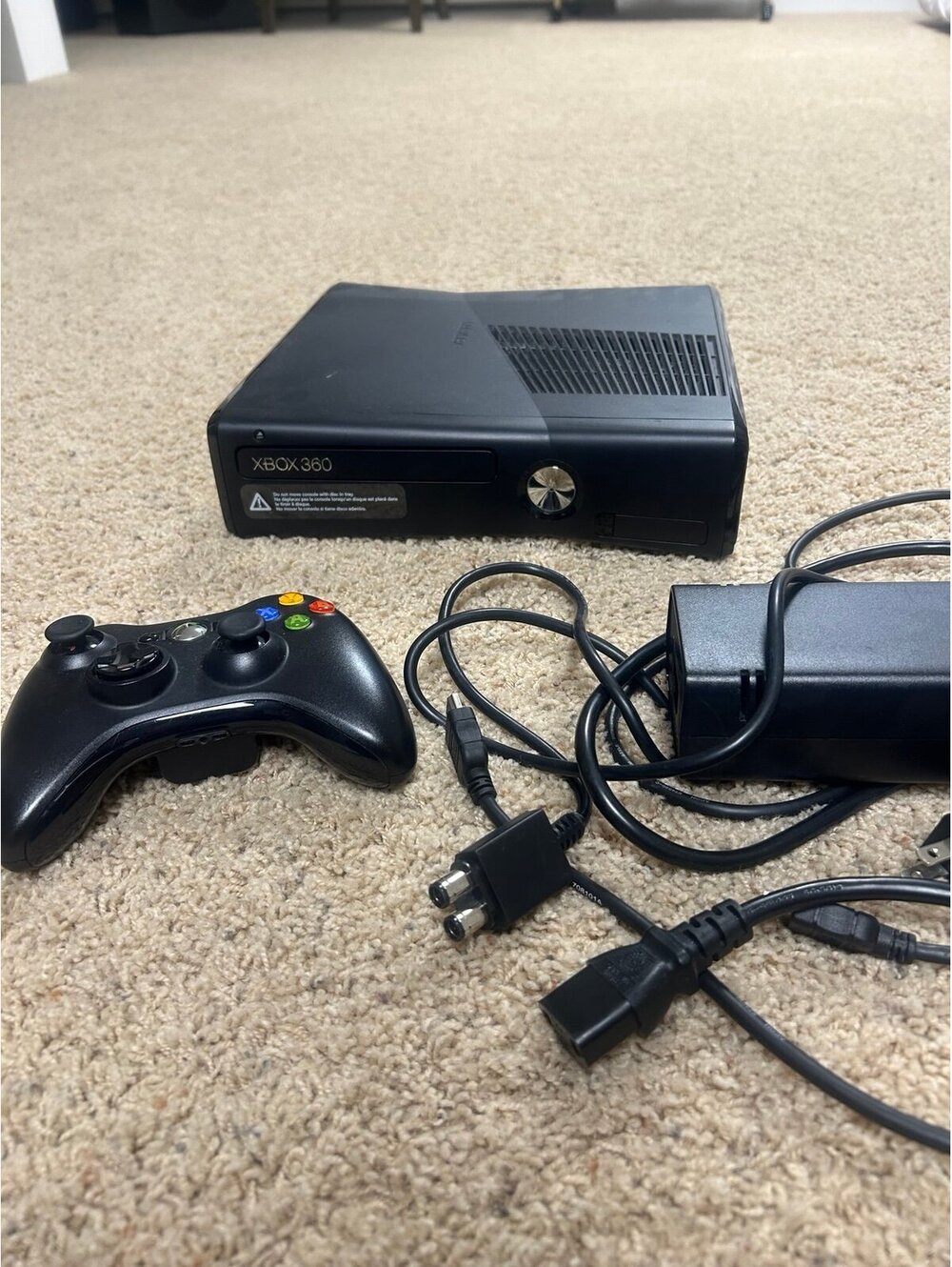 Xbox 360 S Black Console + 2 Controllers & Cable